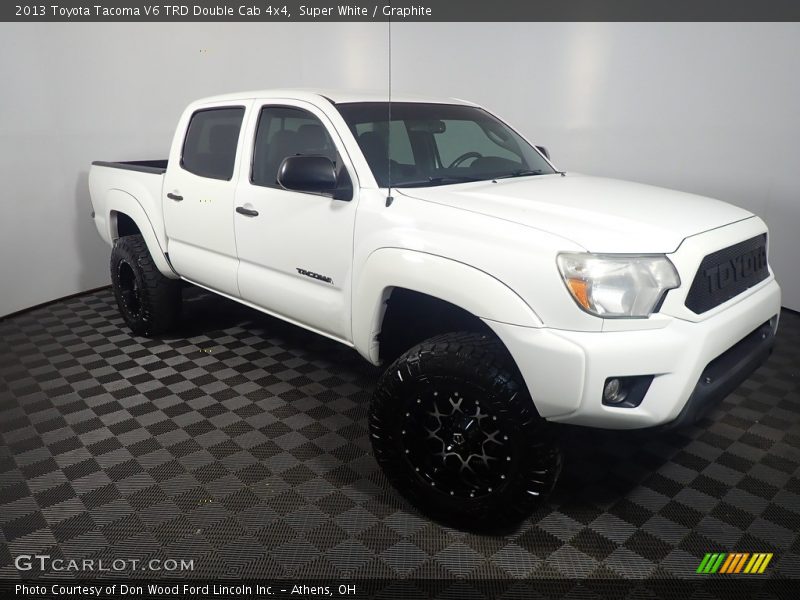 Super White / Graphite 2013 Toyota Tacoma V6 TRD Double Cab 4x4