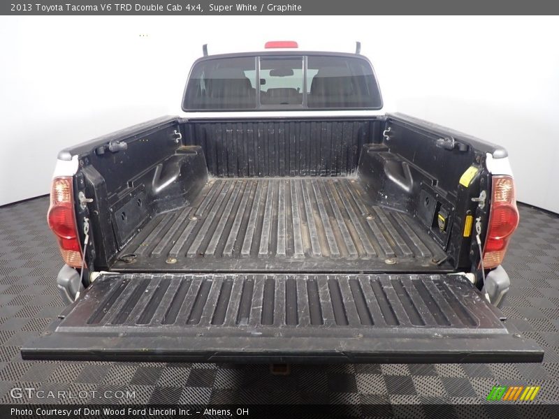 Super White / Graphite 2013 Toyota Tacoma V6 TRD Double Cab 4x4