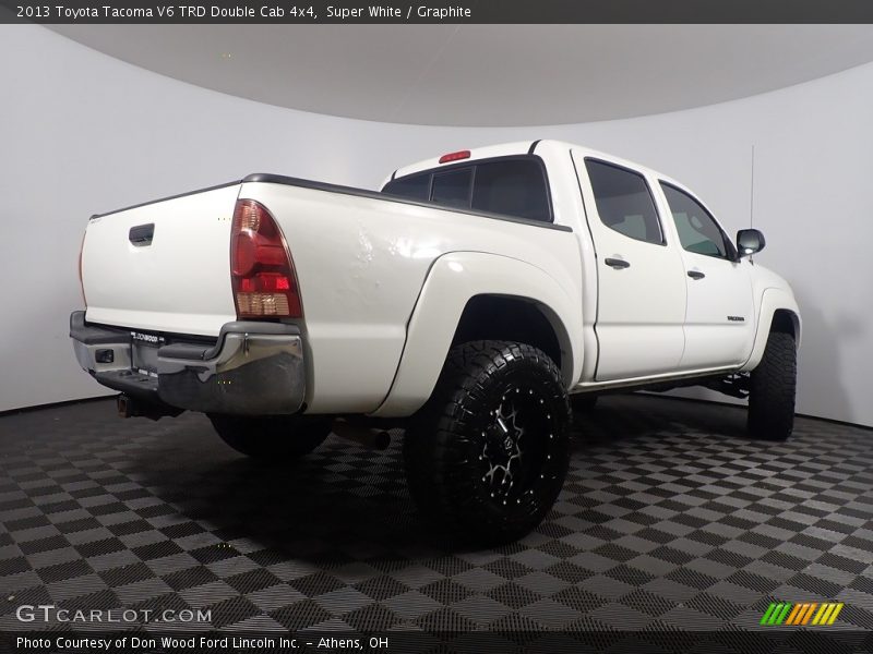 Super White / Graphite 2013 Toyota Tacoma V6 TRD Double Cab 4x4