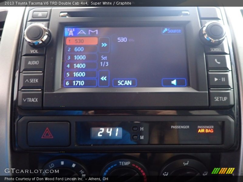 Super White / Graphite 2013 Toyota Tacoma V6 TRD Double Cab 4x4