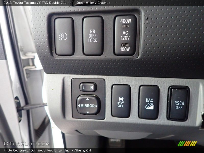 Super White / Graphite 2013 Toyota Tacoma V6 TRD Double Cab 4x4