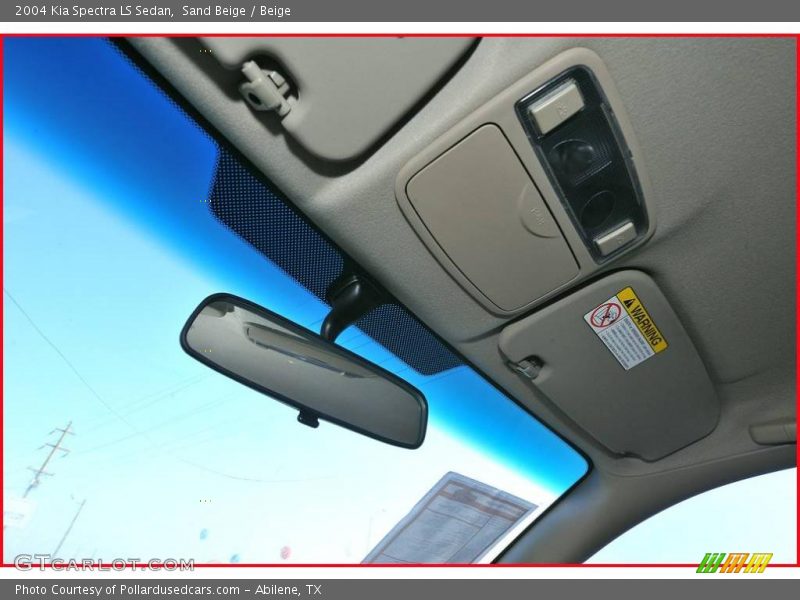 Sand Beige / Beige 2004 Kia Spectra LS Sedan