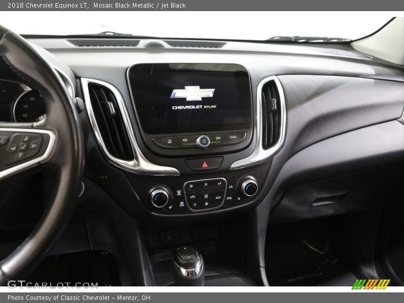 Mosaic Black Metallic / Jet Black 2018 Chevrolet Equinox LT