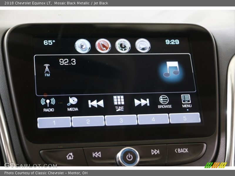 Mosaic Black Metallic / Jet Black 2018 Chevrolet Equinox LT