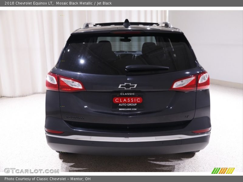 Mosaic Black Metallic / Jet Black 2018 Chevrolet Equinox LT