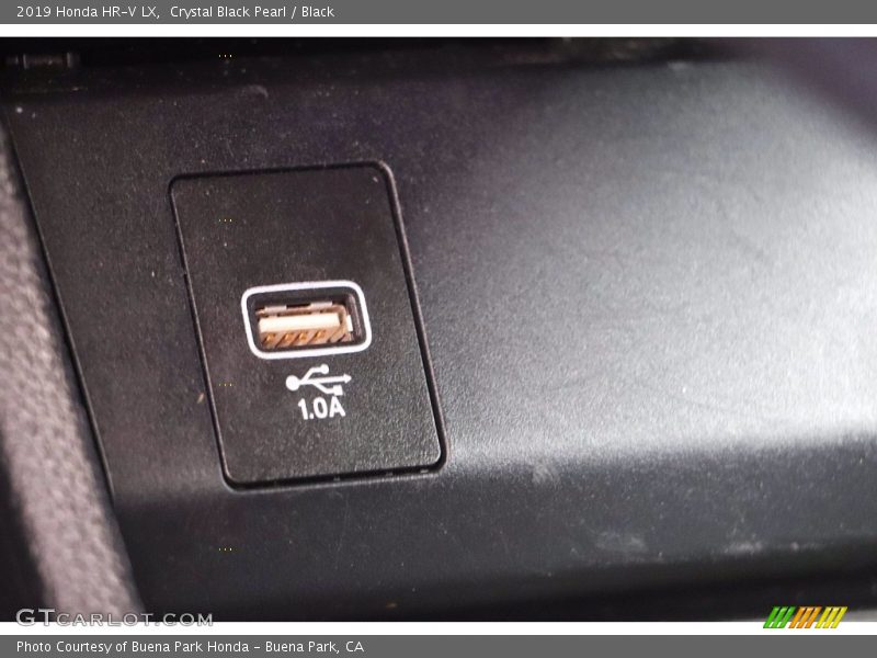 Crystal Black Pearl / Black 2019 Honda HR-V LX