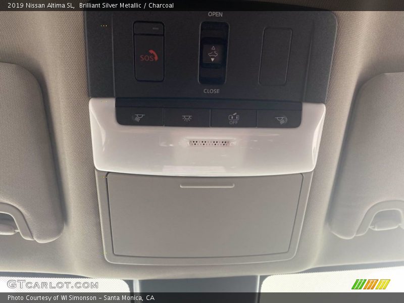 Brilliant Silver Metallic / Charcoal 2019 Nissan Altima SL