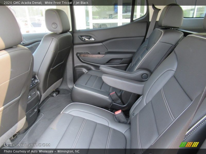 White Frost Tricoat / Jet Black 2020 GMC Acadia Denali