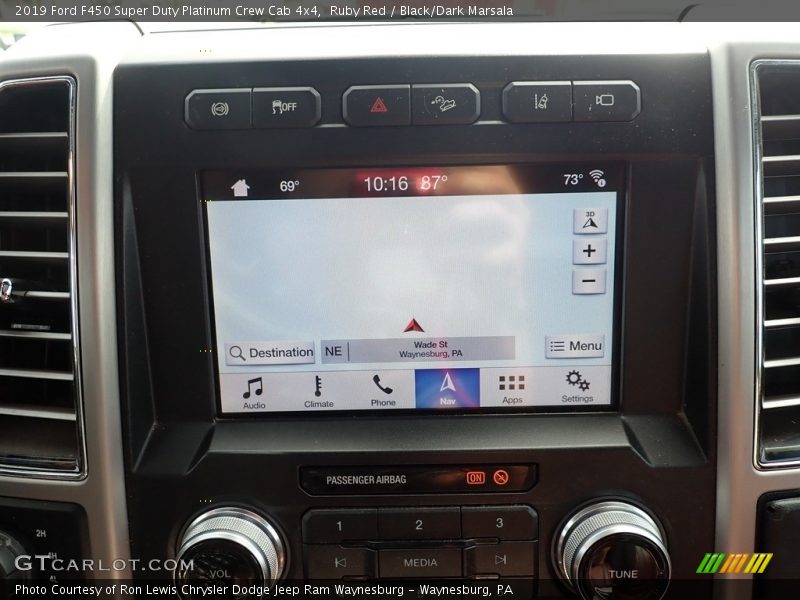 Navigation of 2019 F450 Super Duty Platinum Crew Cab 4x4