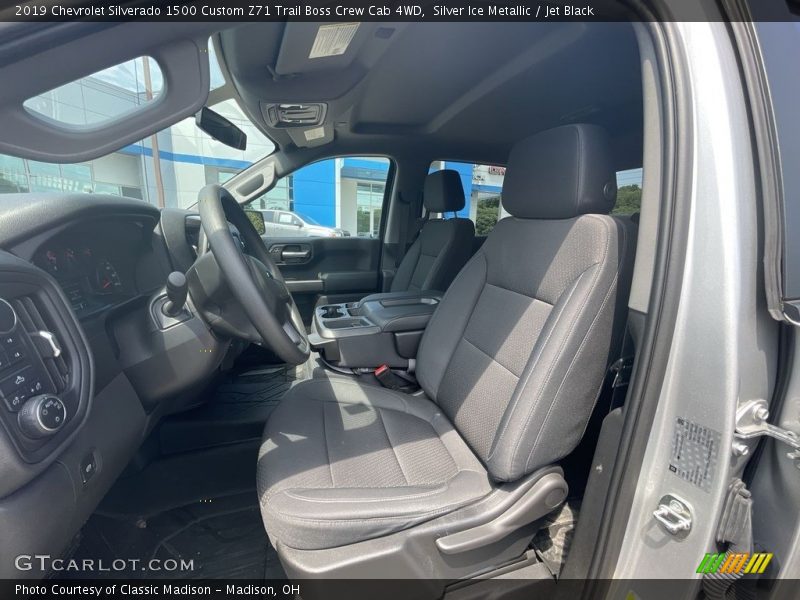 Silver Ice Metallic / Jet Black 2019 Chevrolet Silverado 1500 Custom Z71 Trail Boss Crew Cab 4WD