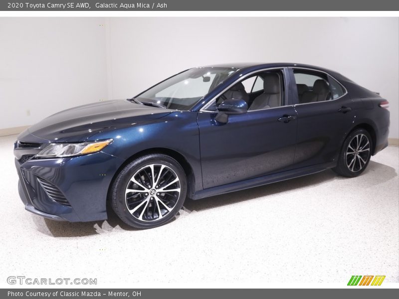 Galactic Aqua Mica / Ash 2020 Toyota Camry SE AWD