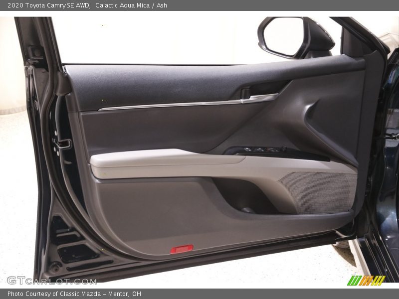 Galactic Aqua Mica / Ash 2020 Toyota Camry SE AWD