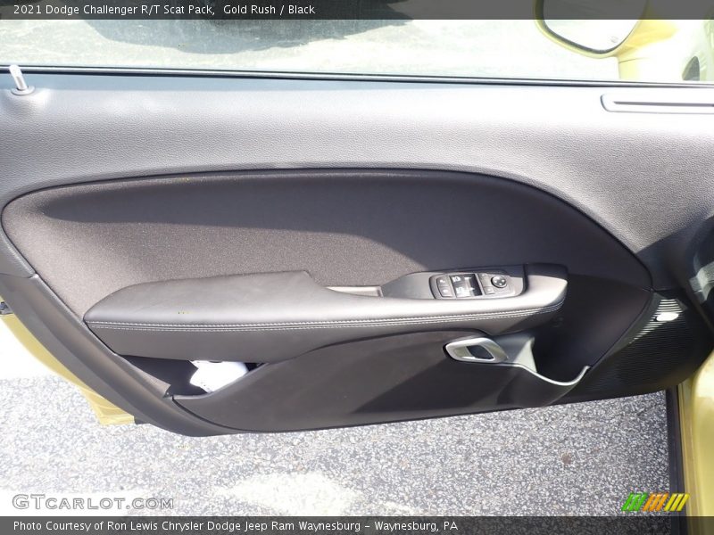 Gold Rush / Black 2021 Dodge Challenger R/T Scat Pack