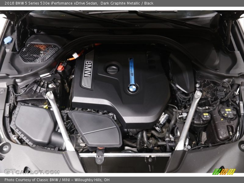 Dark Graphite Metallic / Black 2018 BMW 5 Series 530e iPerfomance xDrive Sedan