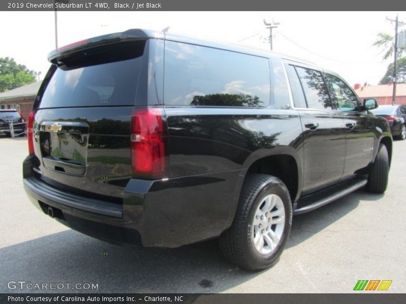 Black / Jet Black 2019 Chevrolet Suburban LT 4WD