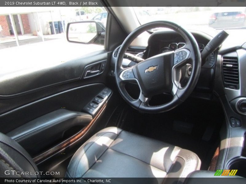 Black / Jet Black 2019 Chevrolet Suburban LT 4WD
