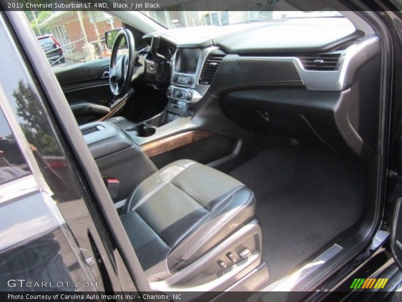 Black / Jet Black 2019 Chevrolet Suburban LT 4WD