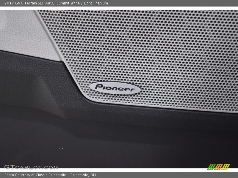 Summit White / Light Titanium 2017 GMC Terrain SLT AWD