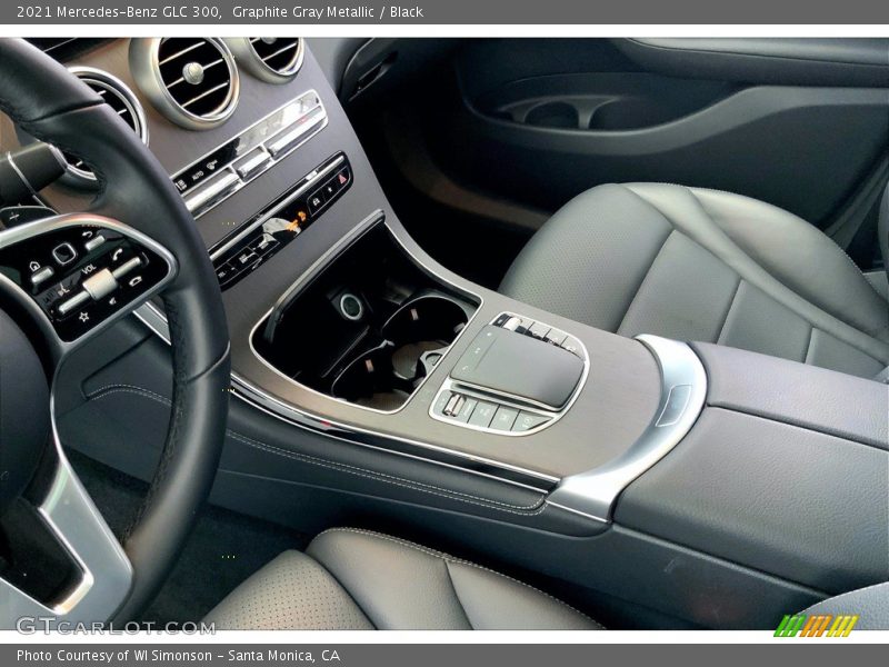 Graphite Gray Metallic / Black 2021 Mercedes-Benz GLC 300