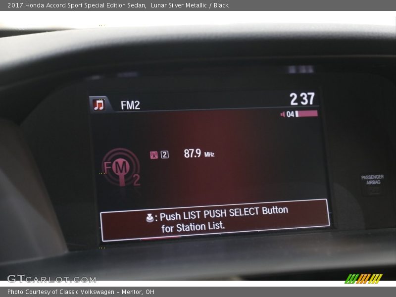 Lunar Silver Metallic / Black 2017 Honda Accord Sport Special Edition Sedan