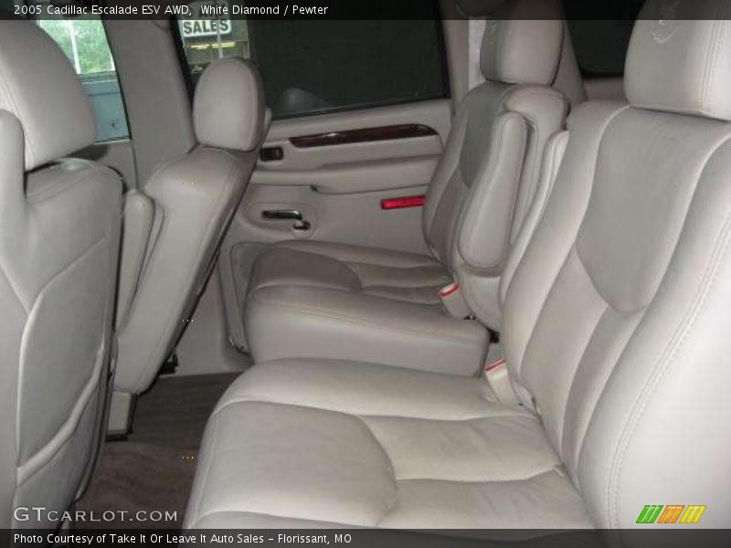 White Diamond / Pewter 2005 Cadillac Escalade ESV AWD
