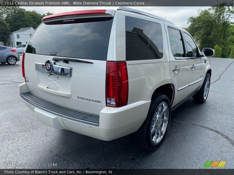 White Diamond Tricoat / Cashmere/Cocoa 2011 Cadillac Escalade Premium AWD