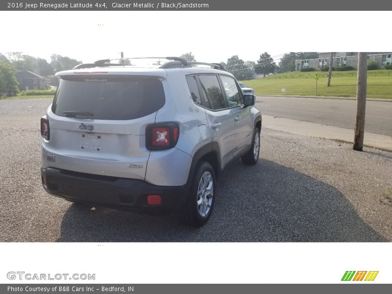 Glacier Metallic / Black/Sandstorm 2016 Jeep Renegade Latitude 4x4