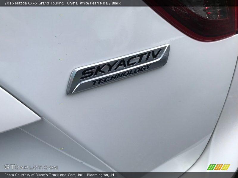 Crystal White Pearl Mica / Black 2016 Mazda CX-5 Grand Touring