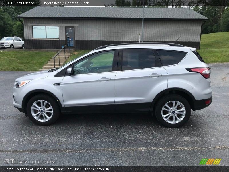 Ingot Silver / Charcoal Black 2018 Ford Escape SE