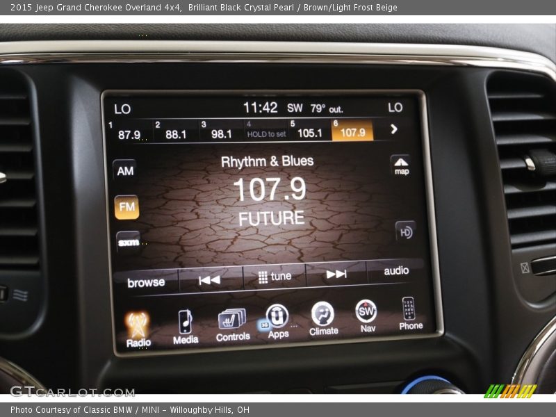 Brilliant Black Crystal Pearl / Brown/Light Frost Beige 2015 Jeep Grand Cherokee Overland 4x4