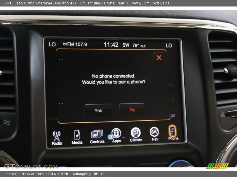 Brilliant Black Crystal Pearl / Brown/Light Frost Beige 2015 Jeep Grand Cherokee Overland 4x4