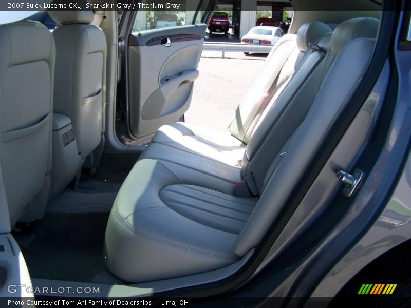Sharkskin Gray / Titanium Gray 2007 Buick Lucerne CXL