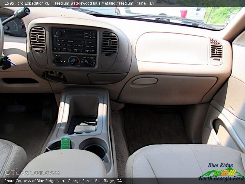 Medium Wedgewood Blue Metallic / Medium Prairie Tan 1999 Ford Expedition XLT