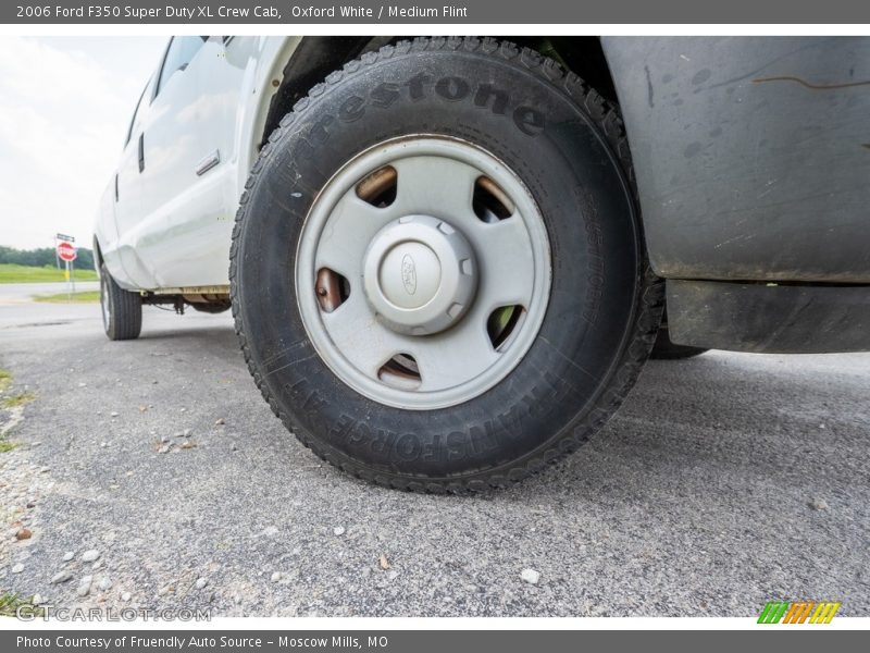 Oxford White / Medium Flint 2006 Ford F350 Super Duty XL Crew Cab