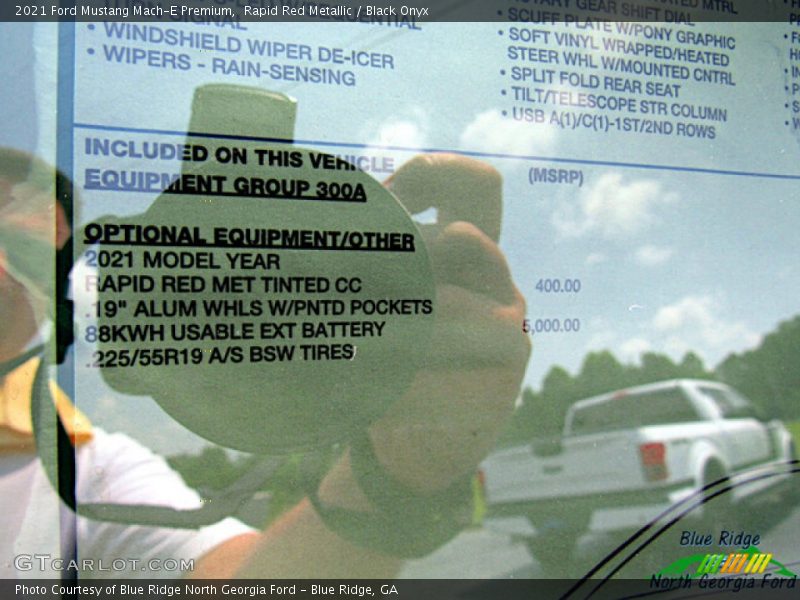Rapid Red Metallic / Black Onyx 2021 Ford Mustang Mach-E Premium