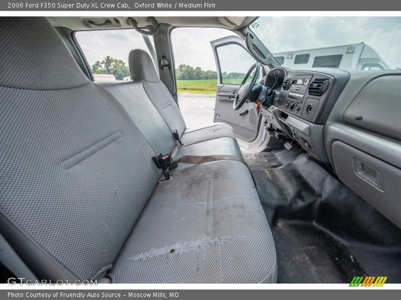 Oxford White / Medium Flint 2006 Ford F350 Super Duty XL Crew Cab