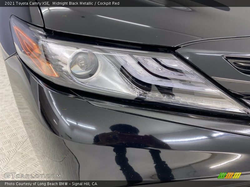 Midnight Black Metallic / Cockpit Red 2021 Toyota Camry XSE