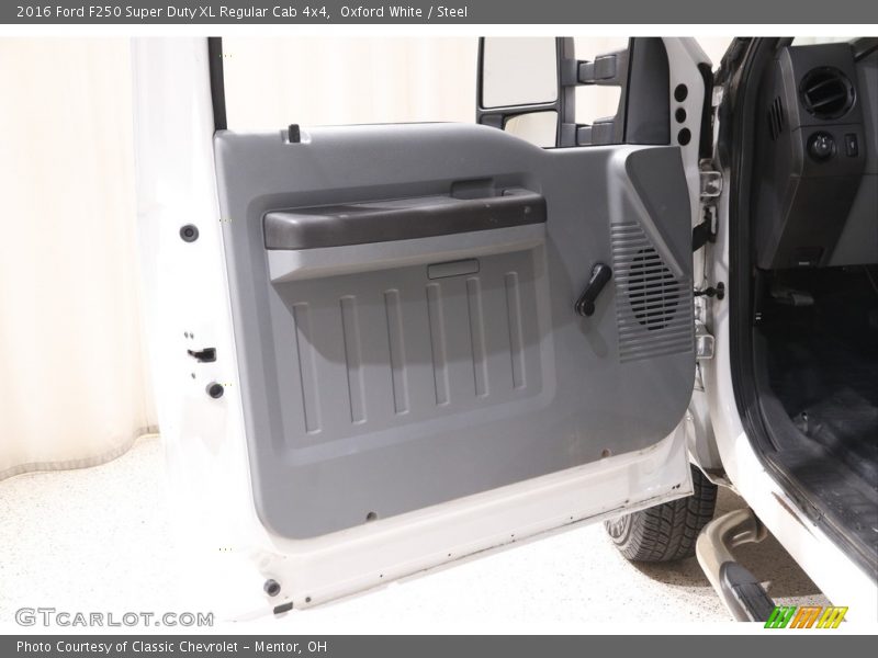 Door Panel of 2016 F250 Super Duty XL Regular Cab 4x4