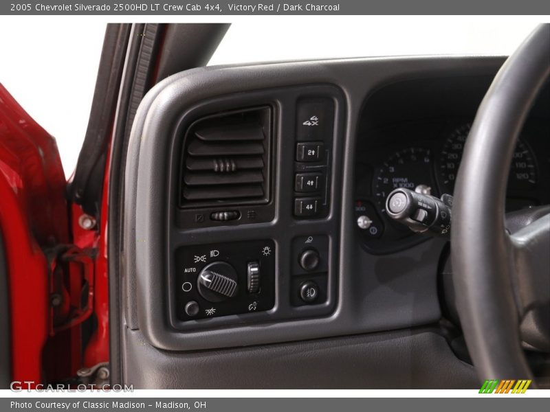 Victory Red / Dark Charcoal 2005 Chevrolet Silverado 2500HD LT Crew Cab 4x4