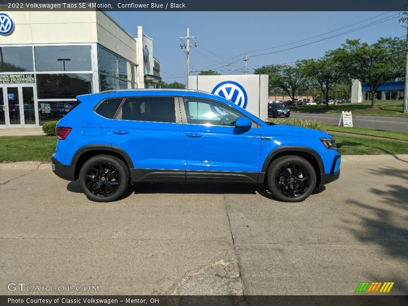 Cornflower Blue / Black 2022 Volkswagen Taos SE 4Motion