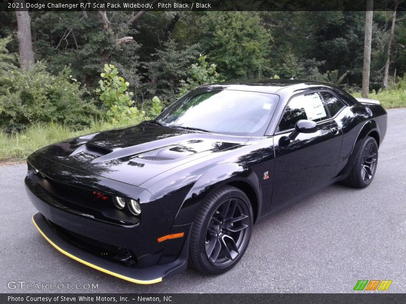 Pitch Black / Black 2021 Dodge Challenger R/T Scat Pack Widebody