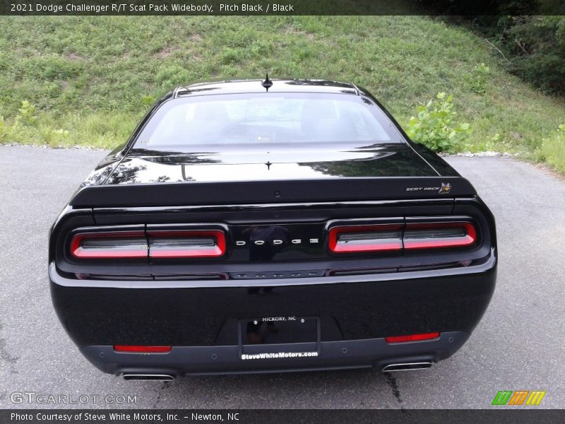 Pitch Black / Black 2021 Dodge Challenger R/T Scat Pack Widebody