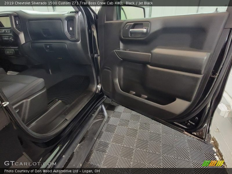 Black / Jet Black 2019 Chevrolet Silverado 1500 Custom Z71 Trail Boss Crew Cab 4WD