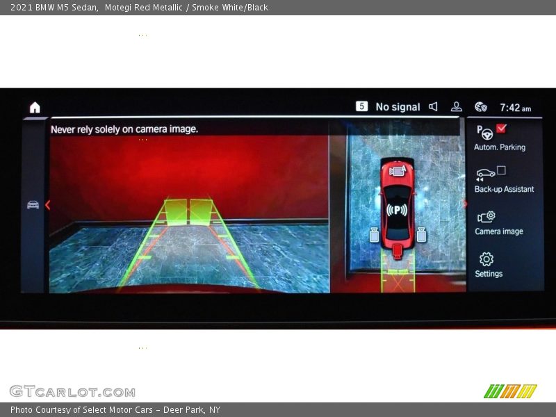 Controls of 2021 M5 Sedan