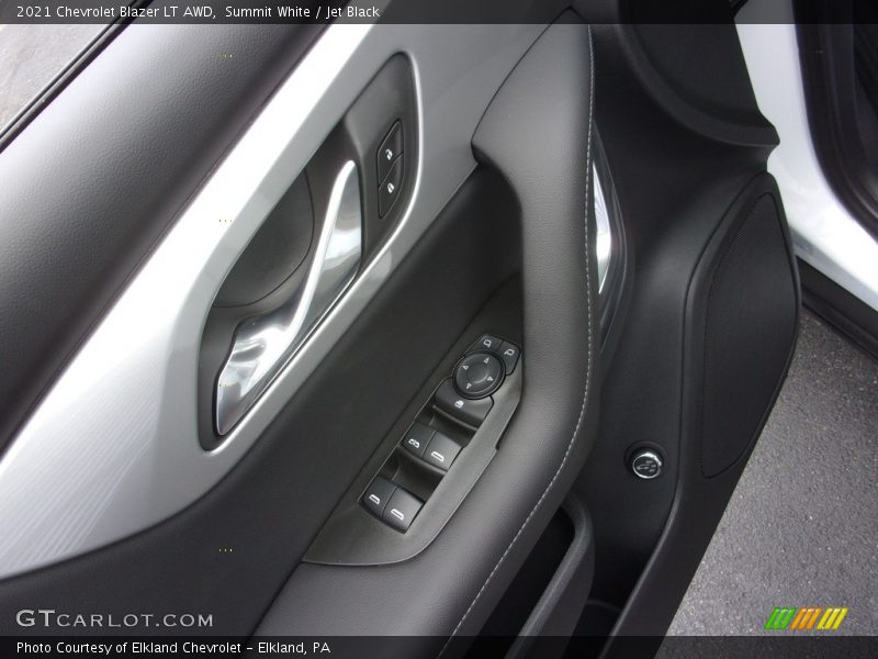Summit White / Jet Black 2021 Chevrolet Blazer LT AWD
