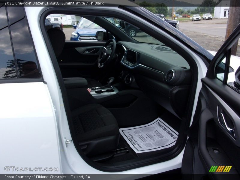 Summit White / Jet Black 2021 Chevrolet Blazer LT AWD