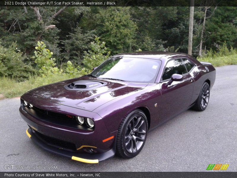 Hellraisin / Black 2021 Dodge Challenger R/T Scat Pack Shaker
