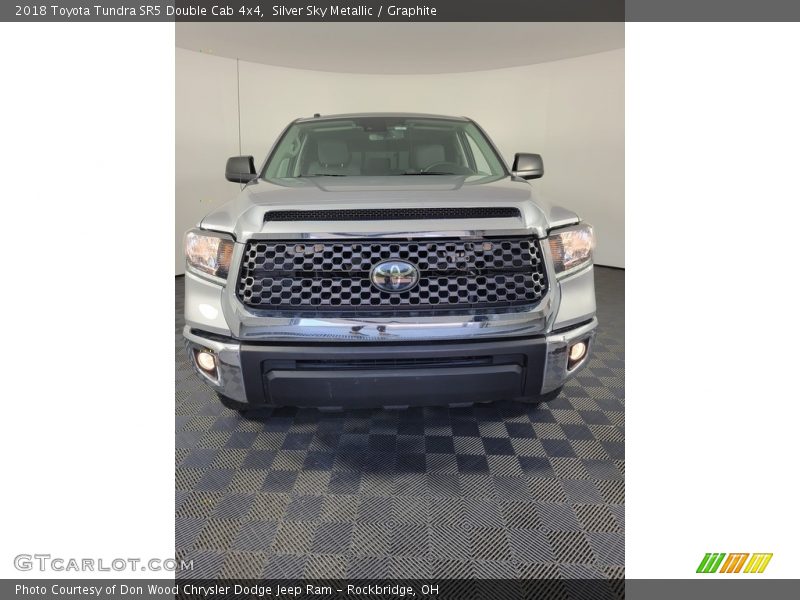 Silver Sky Metallic / Graphite 2018 Toyota Tundra SR5 Double Cab 4x4