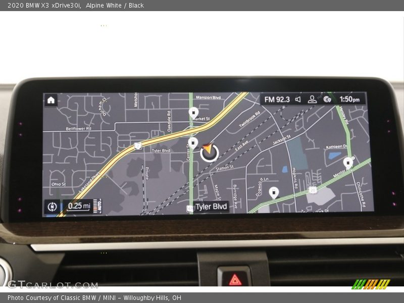 Alpine White / Black 2020 BMW X3 xDrive30i