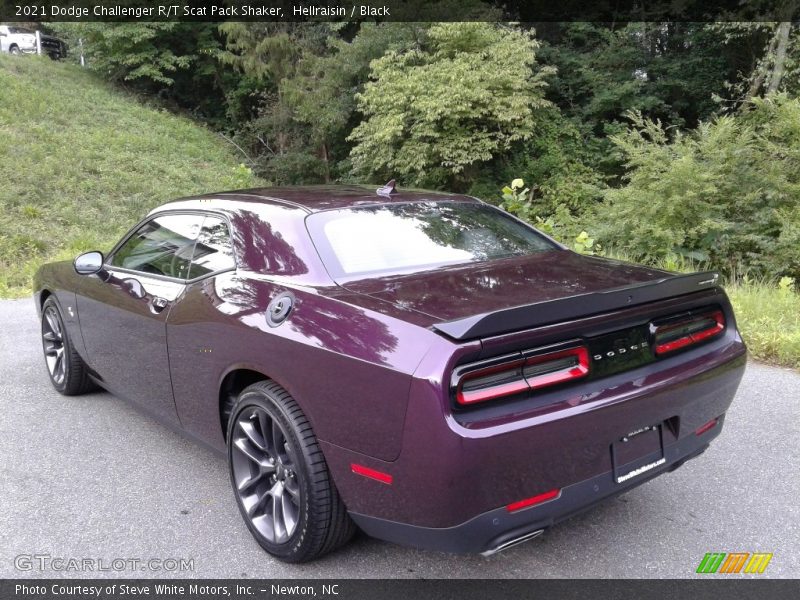 Hellraisin / Black 2021 Dodge Challenger R/T Scat Pack Shaker